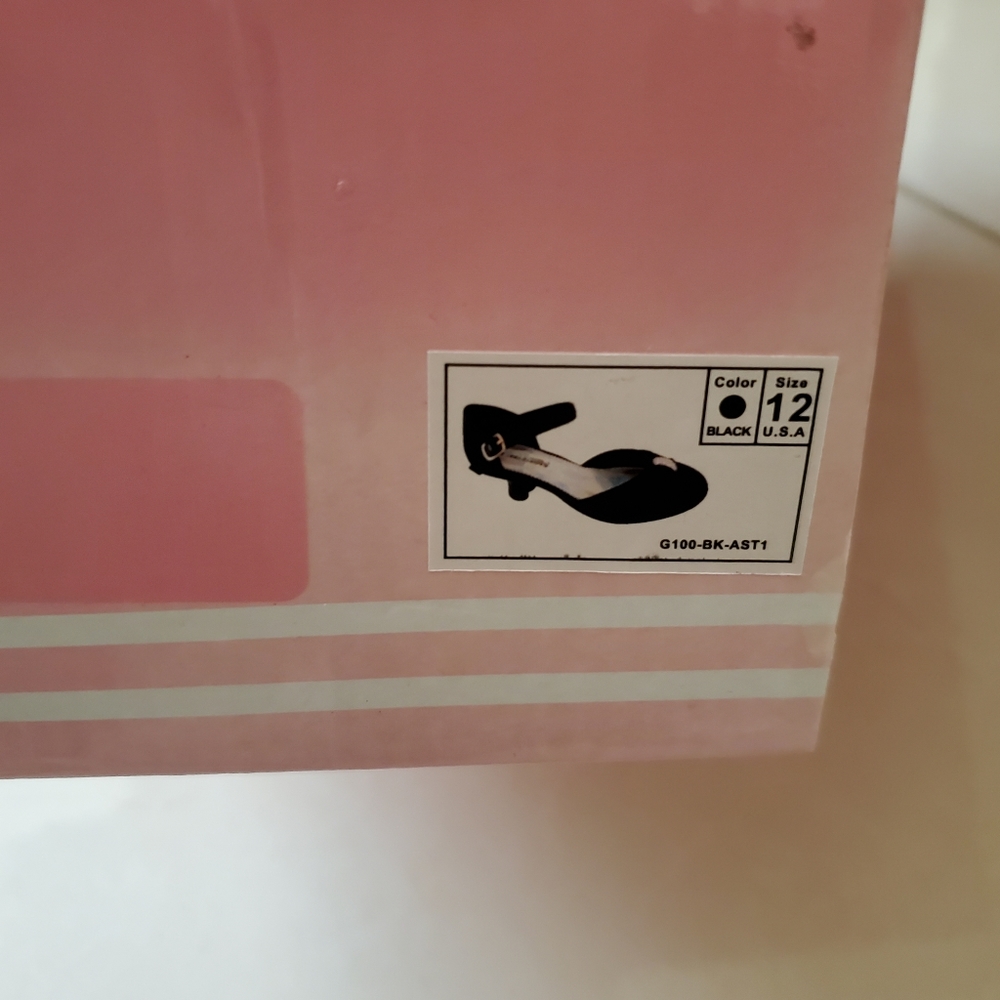 Easy Strider Girl's Mini Pumps - Picture 12 of 16